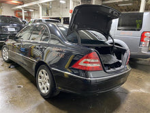 Load image into Gallery viewer, Fuel Pump Mercedes C320 C240 C230 2001 01 2002 02 2003 03 2004 04 2005 05 - 1150461