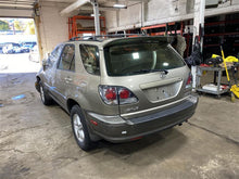 Load image into Gallery viewer, FRONT DOOR GLASS Lexus RX300 2000 00 2001 01 2002 02 2003 03 Left - 1148915