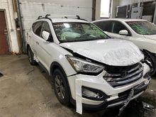 Load image into Gallery viewer, WINDSHIELD WASHER FLUID RESERVOIR BOTTLE Santa Fe 2013-2018 - 1147276