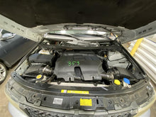 Load image into Gallery viewer, FRONT INTERIOR DOOR TRIM PANEL Land Rover Range Rover 2011 11 - 1152246