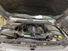 Load image into Gallery viewer, FRONT DOOR Land Rover LR3 LR4 2005 05 2006 06 2007 07 2008 08 2009 09 - 12 Left - 1150018