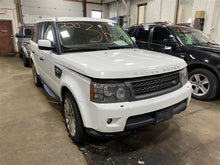 Load image into Gallery viewer, FRONT DOOR VENT GLASS Range Rover Sport 2006-2013 Right - 1149133