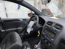 Load image into Gallery viewer, Rear Headrest Volkswagen Golf GTI 2011 11 - 1150733
