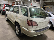 Load image into Gallery viewer, INDEPENDENT REAR SUSPENSION Lexus RX300 1999 99 2000 00 01 02 03 Left - 1151265