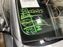 Load image into Gallery viewer, TRUNK LID MOUNTED TAIL LIGHT LAMP 740i 740il 750 HYBRID 09-12 Right - 1153233