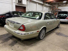 Load image into Gallery viewer, FOG LIGHT Jaguar S Type XJ8 2000 00 2001 01 02 03 04 05 06 07 Left - 1154994