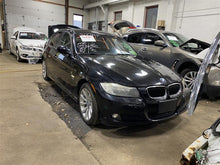 Load image into Gallery viewer, GRILLE BMW 323i 328i 335i 2009 09 2010 10 2011 11 2012 12 Left - 1156644
