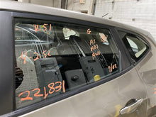 Load image into Gallery viewer, 2009 Nissan Rogue Floor Shifter - 1155904