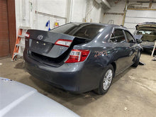 Load image into Gallery viewer, WHEEL Camry Rav4 IS300 ES350 2002 02 03 04 05 06 -14 17x4 Compact Spate - 1158034