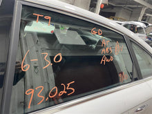 Load image into Gallery viewer, Center Pillar Cut Audi A6 S6 2005 05 2006 06 2007 07 2008 08 2009 09 10 11 Right - 1158429