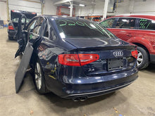 Load image into Gallery viewer, Steering Wheel Audi A4 2015 - 1161847
