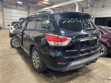 Load image into Gallery viewer, Quarter Panel Cut Nissan Pathfinder 2013 13 Left - 1162007