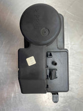 Load image into Gallery viewer, Vacuum Pump MERCEDES 300E 1992 - NW189244