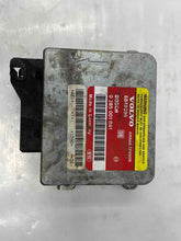 Load image into Gallery viewer, AIR BAG COMPUTER VOLVO 850 1993 1994 1995 - NW38969