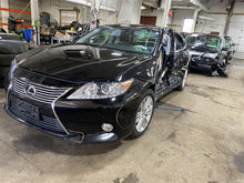 Load image into Gallery viewer, WHEEL Camry Rav4 IS300 ES350 2002 02 03 04 05 06 -14 17x4 Compact Spate - 1167384