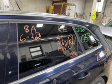 Load image into Gallery viewer, 2010 Audi Q5 Floor Shifter - 1171106