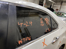 Load image into Gallery viewer, Front Door Glass Acura TSX 2013 - 1253097