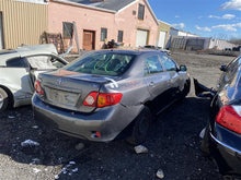 Load image into Gallery viewer, Quarter Panel Cut Toyota Corolla 09 10 11 12 13 Right - 1263518