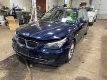 Load image into Gallery viewer, 2010 BMW 535i Floor Shifter - 1263901