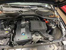 Load image into Gallery viewer, 2010 BMW 535i Floor Shifter - 1263901