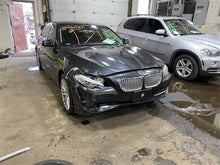 Load image into Gallery viewer, FRONT SPINDLE KNUCKLE 528i 535i 550i 640I 650i Active 5 11-18 RWD Left - 1283531