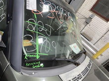 Load image into Gallery viewer, 2005 Land Rover Range Rover Floor Shifter - 1285318