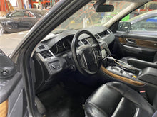 Load image into Gallery viewer, FRONT INTERIOR DOOR TRIM PANEL Range Rover Sport 2008 08 - 1285416