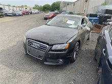 Load image into Gallery viewer, 2011 Audi A5 Floor Shifter - 1287397