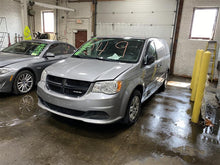 Load image into Gallery viewer, Loaded Beam Axle Town & Country Caravan Ram Van 2012-2016 - 1292753