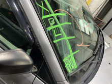 Load image into Gallery viewer, Loaded Beam Axle Town & Country Caravan Ram Van 2012-2016 - 1292753