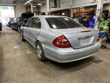 Load image into Gallery viewer, SUNROOF MOTOR Mercedes-Benz E320 2004 04 - 1296177