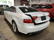 Load image into Gallery viewer, POWER STEERING PUMP Audi A4 A5 S4 S5 08 09 10 11 12 - 1295619