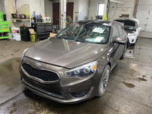 Load image into Gallery viewer, FRONT DOOR GLASS Kia Cadenza 2014 14 2015 15 2016 16 Right - 1298712