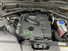 Load image into Gallery viewer, FRONT INTERIOR DOOR TRIM PANEL Audi Q5 2011 11 - 1298219