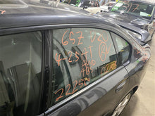 Load image into Gallery viewer, 2008 Subaru Legacy Floor Shifter - 1300313