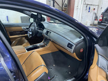 Load image into Gallery viewer, RADIO Jaguar Vanden Pl XF XFR XJ XJL 2014 14 2015 15 2016 16 - 1300488