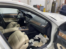 Load image into Gallery viewer, CROSSMEMBER / K-FRAME E250 Van C230 C250 C300 C350 C63 CLS400 08-16 - 1306686