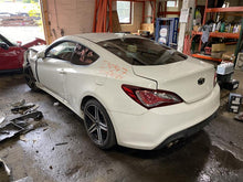 Load image into Gallery viewer, STEERING COLUMN Genesis 2009 09 2010 10 2011 11 2012 12 - 1304140