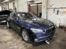 Load image into Gallery viewer, 2010 BMW 750 HYBRID 750i 750il 750LI Floor Shifter - 1304928