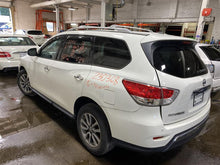 Load image into Gallery viewer, Quarter Panel Cut Nissan Pathfinder 15 16 17 18 19 20 Left - 1306360