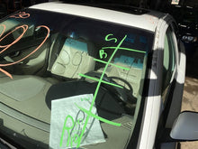 Load image into Gallery viewer, CENTER PILLAR CUT Volvo S60 01 02 03 04 - 08 09 Left - 1308558