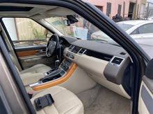 Load image into Gallery viewer, TRANSFER CASE Land Rover LR3 LR4 Range Rover Sport 2005 05 2006 06 07 08 09 - 11 - 1312706