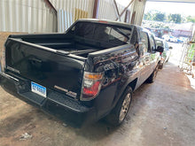 Load image into Gallery viewer, RADIATOR FAN ASSEMBLY Honda Ridgeline 2006 06 2007 07 2008 08 3.5L - 1313759