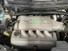 Load image into Gallery viewer, 2005 Volvo XC90 Floor Shifter - 1315084