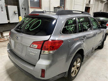 Load image into Gallery viewer, FRONT SPINDLE Subaru Impreza Forester 2008 08 2009 09 2010 10 2011 11 Right - 1317372