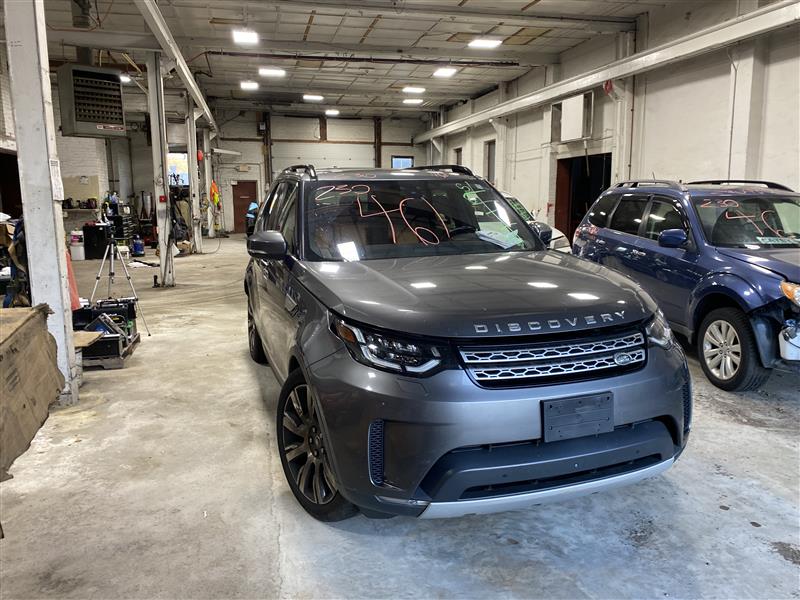 Full Fender and Mirror Kit | LAND ROVER DISCOVERY 2017 Full Fender and Mirror Kit | LAND ROVER DISCOVERY 2017