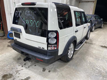 Load image into Gallery viewer, FRONT INTERIOR DOOR TRIM PANEL Land Rover LR3 2006 06 - 1317461