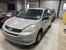 Load image into Gallery viewer, REAR DOOR Toyota Sienna 2004 04 2005 05 2006 06 2007 07 08 09 10 Right Manual - 1320752