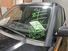 Load image into Gallery viewer, FRONT BUMPER Land Rover LR3 05 06 07 08 09 - 1323463