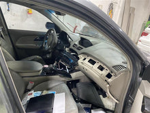 Load image into Gallery viewer, 2007 Acura MDX Floor Shifter - 1324028